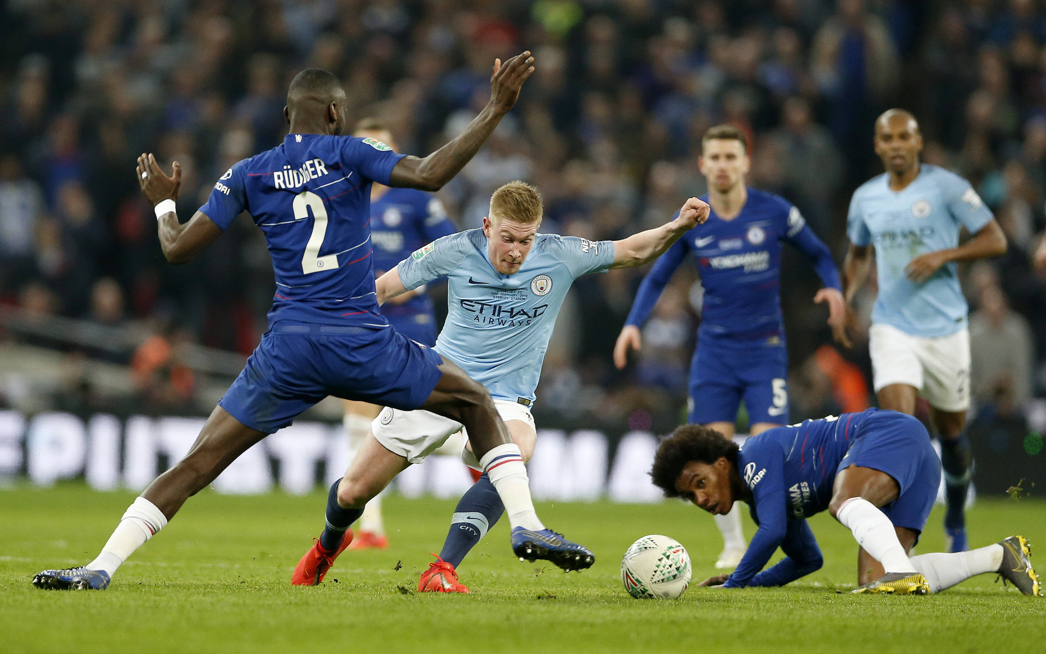 亿博官方在线入口足总杯国际比赛日再迎强敌，阿斯顿维拉单刀错失，主帅态度——赛场秩序良好，赛程密集仍需轮换的简单介绍